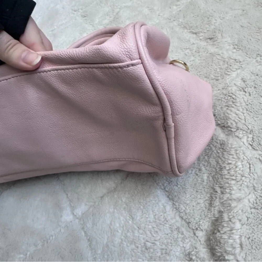 Betsey Johnson | Pink Quilted Heart Bowler Bag with Leopard Bow - Picture 5 of 15